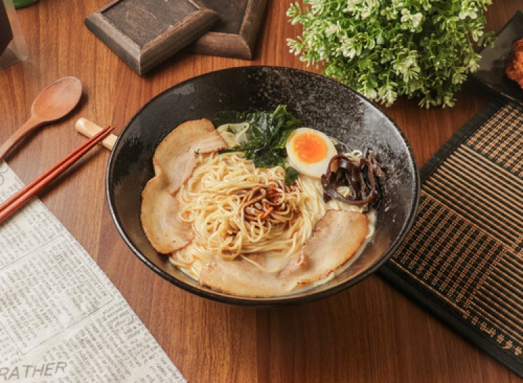 青花椒拉麵套餐 | 豬豬の拉麵屋-安南店